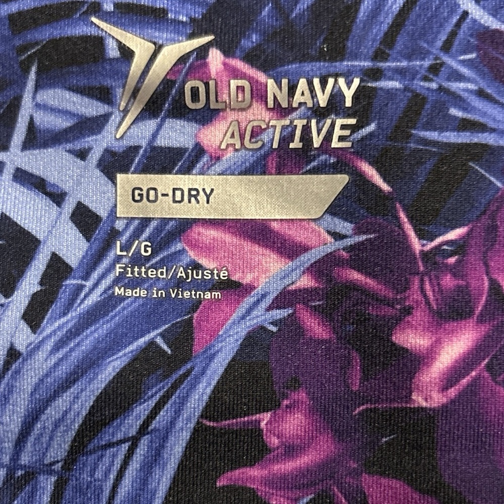 Old Navy Active Go-Dry Women's Leggings - Picture 2 of 5
